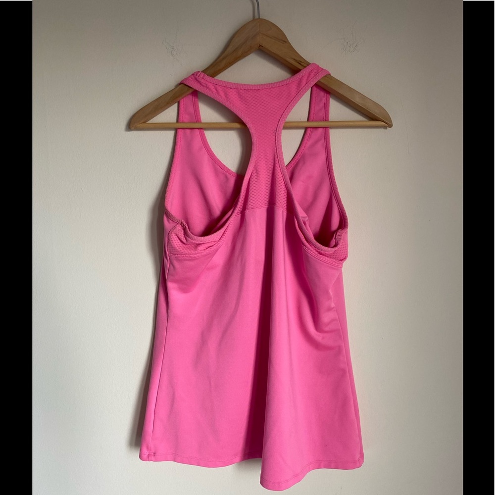 Under armor pink razorback support tank - Picture 2 of 4